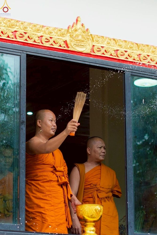 ภาพ No.267902:วันที่ 28 ตุลาคม พ.ศ. 2568 พิธีทอดกฐินสามัคคีทั่วไทย ณ วัดหนองพวงน้อย อ.ประทาย จ.นครราชสีมา โดยคณะศิษยานุศิษย์ บูชาธรรม 81 ปี หลวงพ่อธัมมชโย