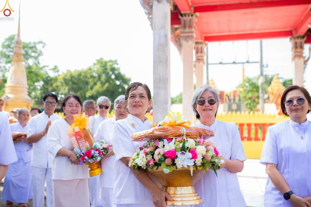 ภาพ No.252063:วันที่ 11 ตุลาคม พ.ศ. 2568 พิธีทอดกฐินสามัคคีทั่วไทย 30,000 วัด โดยคณะศิษยานุศิษย์ บูชาธรรม 81 ปี หลวงพ่อธัมมชโย ณ วัดลาดบัวหลวง จ.พระนครศรีอยุธยา