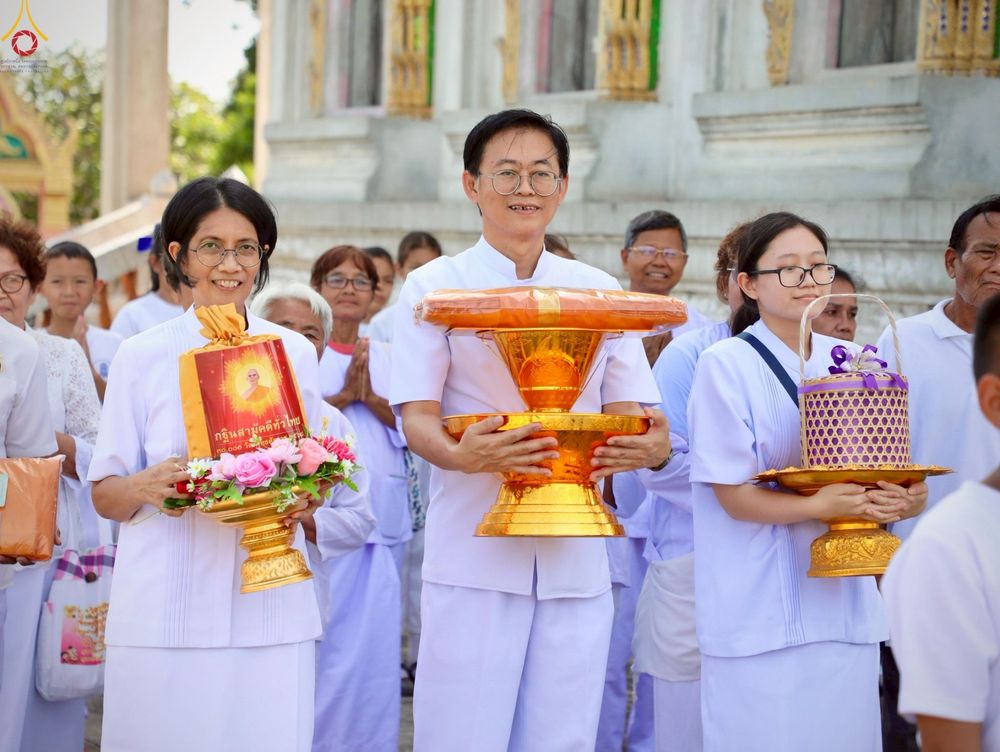 ภาพ No.266932:วันที่ 26 ตุลาคม พ.ศ. 2568 พิธีทอดกฐินสามัคคีทั่วไทย ณ วัดห้วยสุวรรณาราม อ.ศรีประจันต์ จ.สุพรรณบุรี โดยคณะศิษยานุศิษย์ บูชาธรรม 81 ปี หลวงพ่อธัมมชโย