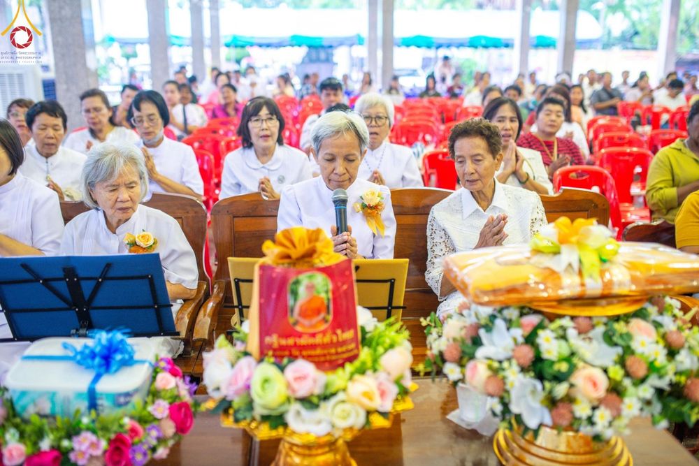 ภาพ No.162614:โครงการกฐินสามัคคีทั่วไทย 30,000 วัด บูชาธรรม 80 ปี หลวงพ่อธัมมชโย โดย คณะศิษยานุศิษย์วัดพระธรรมกาย ณ วัดหนองบัว อ.ท่ายาง จ.เพชรบุรี วันที่ 19 ตุลาคม พ.ศ. 2567