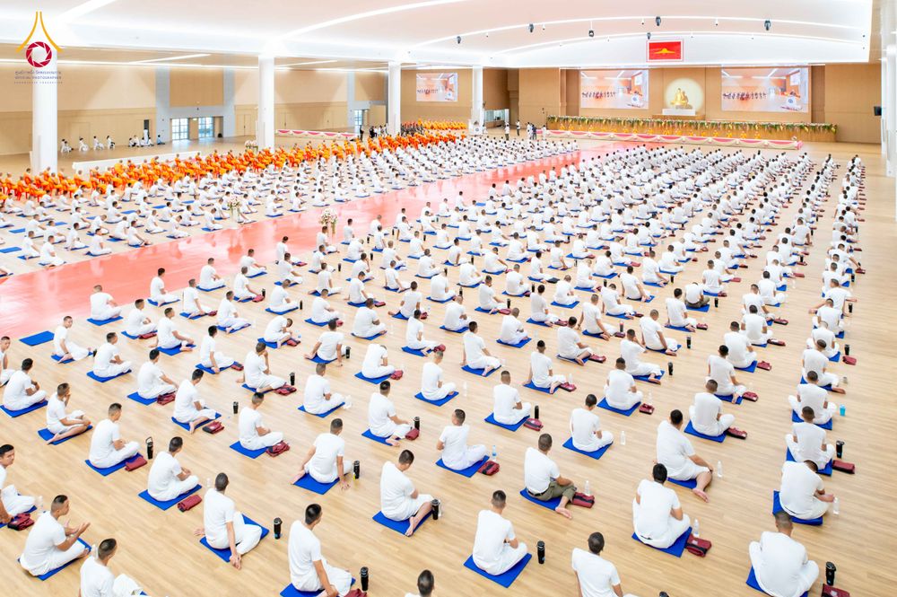 ภาพ No.349069:วันที่ 16 กันยายน พ.ศ. 2569 พิธีเปิดบรรพชาและปฏิบัติธรรม นสต. รุ่นที่ 16 ศูนย์ฝึกอบรมตำรวจภูธรภาค 1 ณ สภาธรรมกายสากล วัดพระธรรมกาย