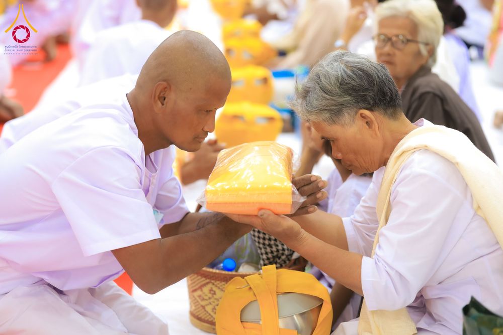 ภาพ No.281204:วันที่ 4 ธันวาคม พ.ศ. 2568 พิธีบรรพชาสามเณร ในโครงการบวชบูชาธรรมมหาปูชนียาจารย์  ณ วัดกลางพระอารามหลวง จังหวัดบุรีรัมย์