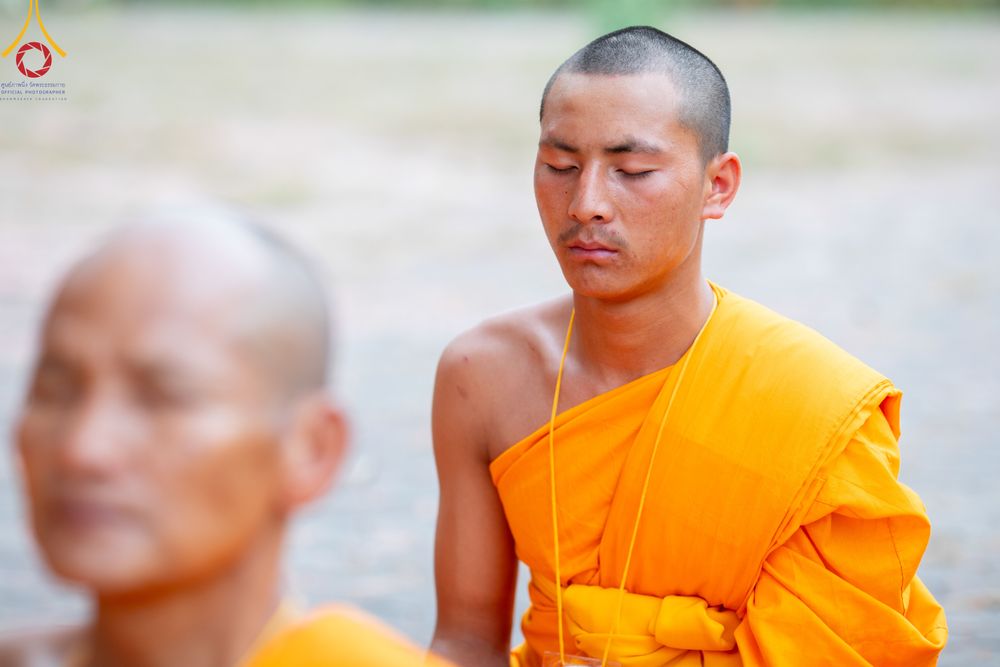 ภาพ No.314648:วันที่ 20 มีนาคม พ.ศ. 2569 พระอาจารย์ แนะนำการปฏิบัติธรรมให้แก่สามเณร  โครงการบรรพชาสามเณร 500 รูป เนปาล ณ วิหารมายาเทวี ประเทศเนปาล