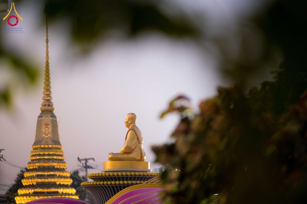 ภาพ No.294571:วันอาทิตย์ที่ 14 ธันวาคม พ.ศ.2568 พระธรรมยาตราปฏิบัติธรรมและถ่ายภาพหมู่ประวัติศาสตร์ ณ วัดสองพี่น้อง ต.ต้นตาล อ.สองพี่น้อง จ.สุพรรณบุรี ในโครงการธรรมยาตรา กตัญญูบูชา มหาปูชนียาจารย์ พระมงคลเทพมุนี(สด จนฺทสโร) พระผู้ปราบมาร อนุสรณ์สถาน 7 แห่ง ปีที่ 14