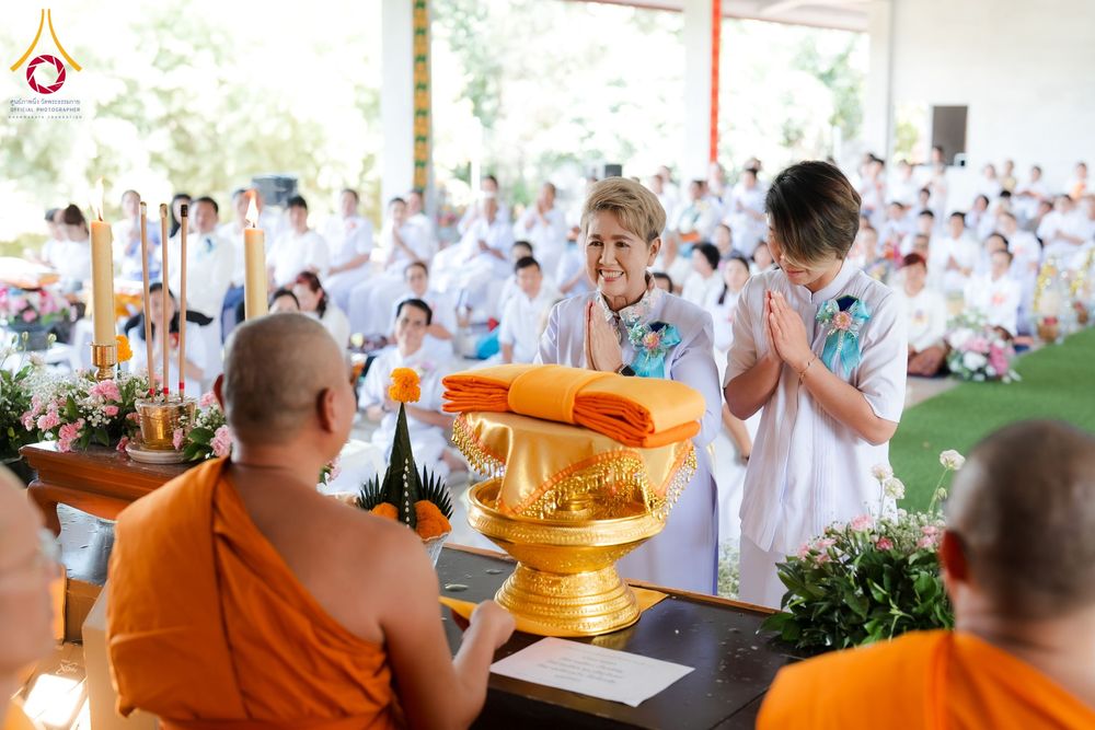ภาพ No.165684:พิธีทอดกฐินศูนย์ปฏิบัติธรรมแก้วภูเรือ จ.เลย ในโครงการกฐินสามัคคีทั่วไทย 30,000 วัด บูชาธรรม 80 ปี หลวงพ่อธัมมชโย โดยคณะศิษยานุศิษย์วัดพระธรรมกาย วันที่ 20 ตุลาคม พ.ศ. 2567