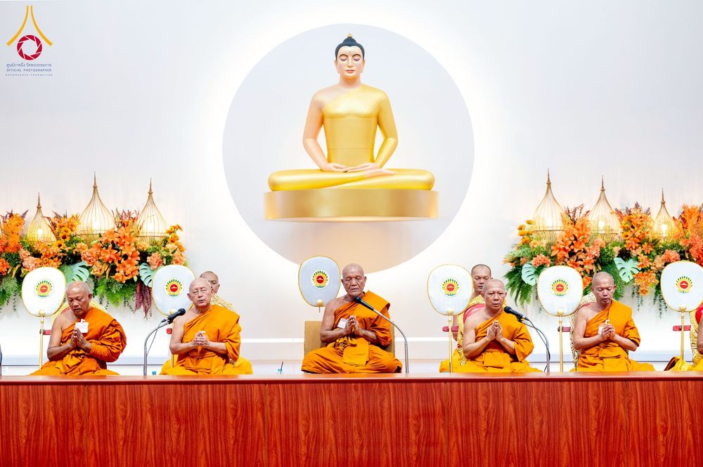 ภาพ No.238860:วันเสาร์ที่ 16 สิงหาคม พ.ศ. 2568 งานบุญประจำปี ครั้งที่ 20 พิธีทักษิณานุปทานแด่บรรพชน ตระกูลผ่องสวัสดิ์และหมู่ญาติที่ล่วงลับไปแล้ว ณ พระมหาเจดีย์ทัตตชีโว ศูนย์อบรมเยาวชนกาญจนบุรี