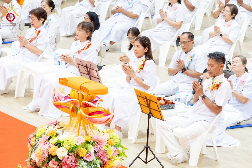 ภาพ No.255070:วันที่ 15 ตุลาคม พ.ศ. 2568 พิธีทอดกฐินสามัคคีประจำปี 2568 บูชาธรรม 81 ปี หลวงพ่อธัมมชโย ณ ศูนย์อบรมเยาวชนกาญจนบุรี