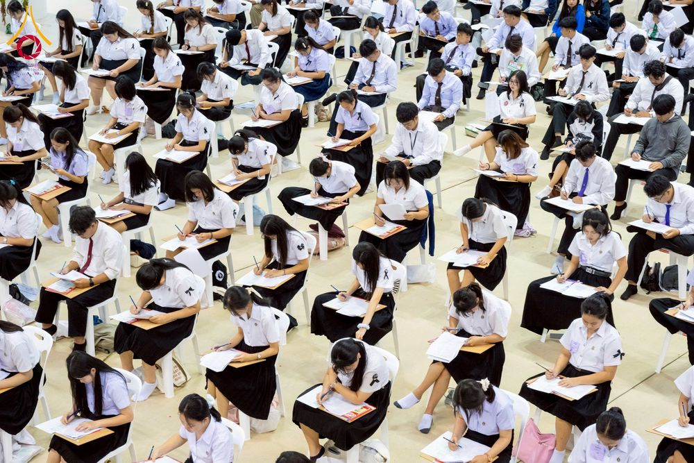 ภาพ No.273335:วันที่ 23 พฤศจิกายน พ.ศ. 2568 การสอบตอบปัญหาธรรมะ ทางก้าวหน้า "ระดับอุดมศึกษา" ณ ห้องแก้วสารพัดนึก 1 สภาธรรมกายสากล วัดพระธรรมกาย จ.ปทุมธานี