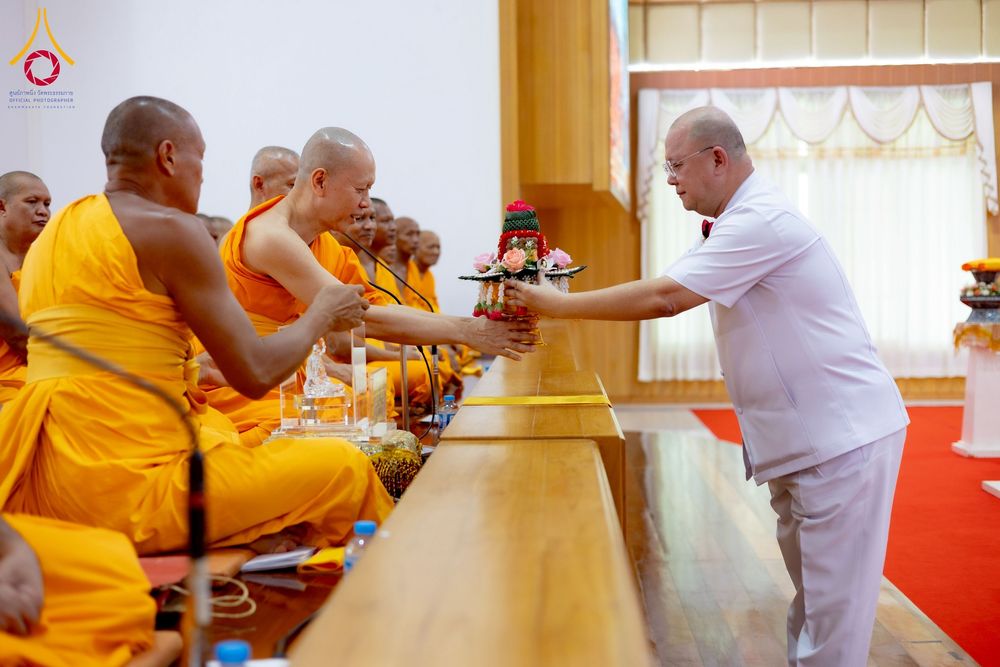 ภาพ No.252798:วันที่ 12 ตุลาคม พ.ศ. 2568 พิธีทอดกฐินครบรอบ 12 ปี เพื่อสร้างถนนธรรมวิถี ณ ศูนย์ปฏิบัติธรรมนครราชสีมา