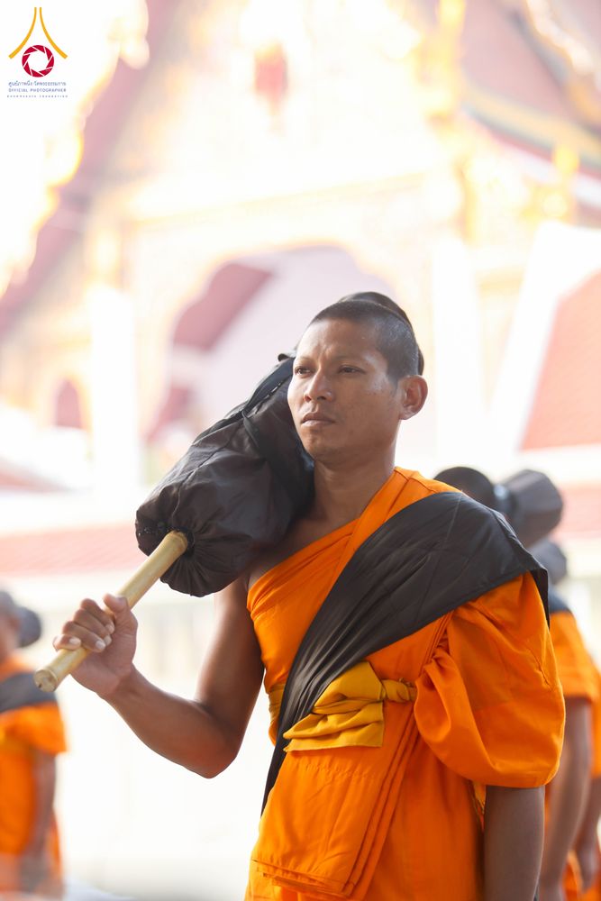 ภาพ No.297366:วันที่ 15 มกราคม พ.ศ.2569 พระธรรมยาตราปฏิบัติธรรมและถ่ายภาพหมู่ประวัติศาสตร์ อนุสรณ์สถานลำดับที่ 4 สถานที่เกิดด้วยกายธรรม  ณ วัดโบสถ์บน ต.บางคูเวียง จ.นนทบุรี ในโครงการธรรมยาตรา กตัญญูบูชา มหาปูชนียาจารย์ พระมงคลเทพมุนี(สด จนฺทสโร) พระผู้ปราบมาร อนุสรณ์ส