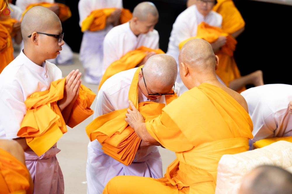 ภาพ No.338829:วันที่ 11 กรกฎาคม พศ.2569 พิธีบรรพชาอุปสมบท โครงการอุปสมบทหมู่ธรรมทายาทนานาชาติ  IDOP รุ่นที่ 21 (ภาษาจีน)  จากประเทศจีน มาเลเซีย สิงคโปร์ และไต้หวัน , โครงการบรรพชาสามเณรโรงเรียนนานาชาติ รุ่นที่ 15