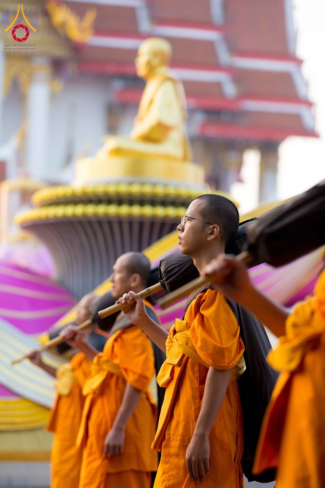 ภาพ No.297342:วันที่ 15 มกราคม พ.ศ.2569 พระธรรมยาตราปฏิบัติธรรมและถ่ายภาพหมู่ประวัติศาสตร์ อนุสรณ์สถานลำดับที่ 4 สถานที่เกิดด้วยกายธรรม  ณ วัดโบสถ์บน ต.บางคูเวียง จ.นนทบุรี ในโครงการธรรมยาตรา กตัญญูบูชา มหาปูชนียาจารย์ พระมงคลเทพมุนี(สด จนฺทสโร) พระผู้ปราบมาร อนุสรณ์ส