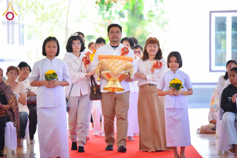 ภาพ No.313028:วันเสาร์ที่ 28 กุมภาพันธ์  พ.ศ. 2569 พิธีทอดผ้าป่าสามัคคีเพื่อสร้างอาคารที่พักสามเณร ณ ศูนย์ปฏิบัติธรรมสวนผึ้ง จ.ราชบุรี