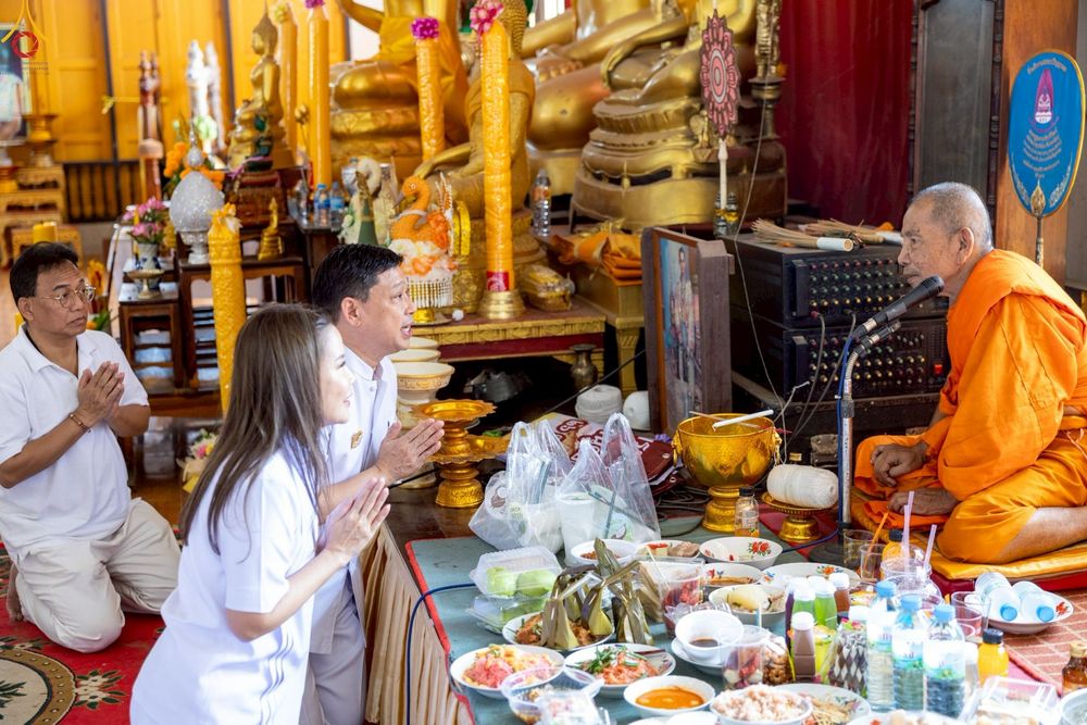 ภาพ No.267115:วันที่ 26 ตุลาคม พ.ศ. 2568 พิธีทอดกฐินสามัคคีทั่วไทย ณ วัดพระแก้ว ต.กระจิว  อ.ภาชี จ.พระนครศรีอยุธยา โดยคณะศิษยานุศิษย์ บูชาธรรม 81 ปี หลวงพ่อธัมมชโย