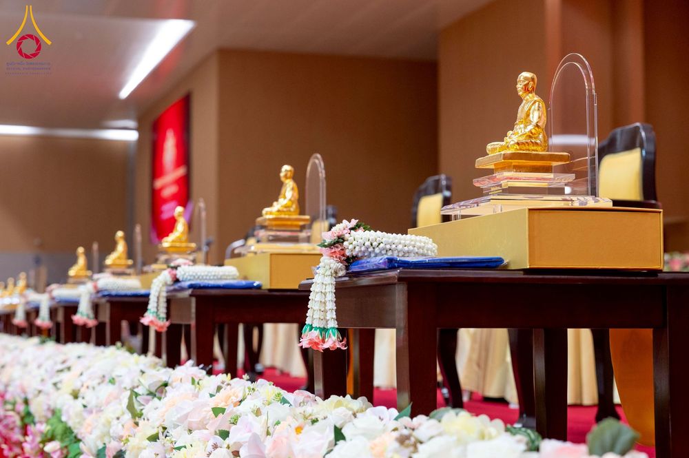 ภาพ No.272825:วันอาทิตย์ที่ 23 พฤศจิกายน พ.ศ.2568 พิธีมุทิตาสักการะ พระมหาเถระและพระเถระ ประจำปีพุทธศักราช 2568 ณ ห้องแก้วสารพัดนึก 2 สภาธรรมกายสากล  วัดพระธรรมกาย