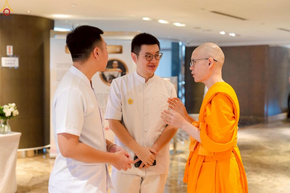 ภาพ No.271439:วันอาทิตย์ที่ 26 ตุลาคม พ.ศ. 2568 พิธีทอดกฐินครบรอบ 30 ปี  วัดพระธรรมกายไทเป และพิธีถวายมหาสังฆทาน 83 รูป  บูชาธรรม 81 ปี หลวงพ่อธัมมชโย