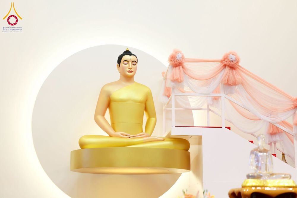 ภาพ No.254749:วันที่ 15 ตุลาคม พ.ศ. 2568 พิธีบรรจุพระบรมสารีริกธาตุภายในพระเกตุองค์พระประธาน สมโภชพระประธาน พระธรรมกาย ณ ศูนยอบรมเยาวชนกาญจนบุรี