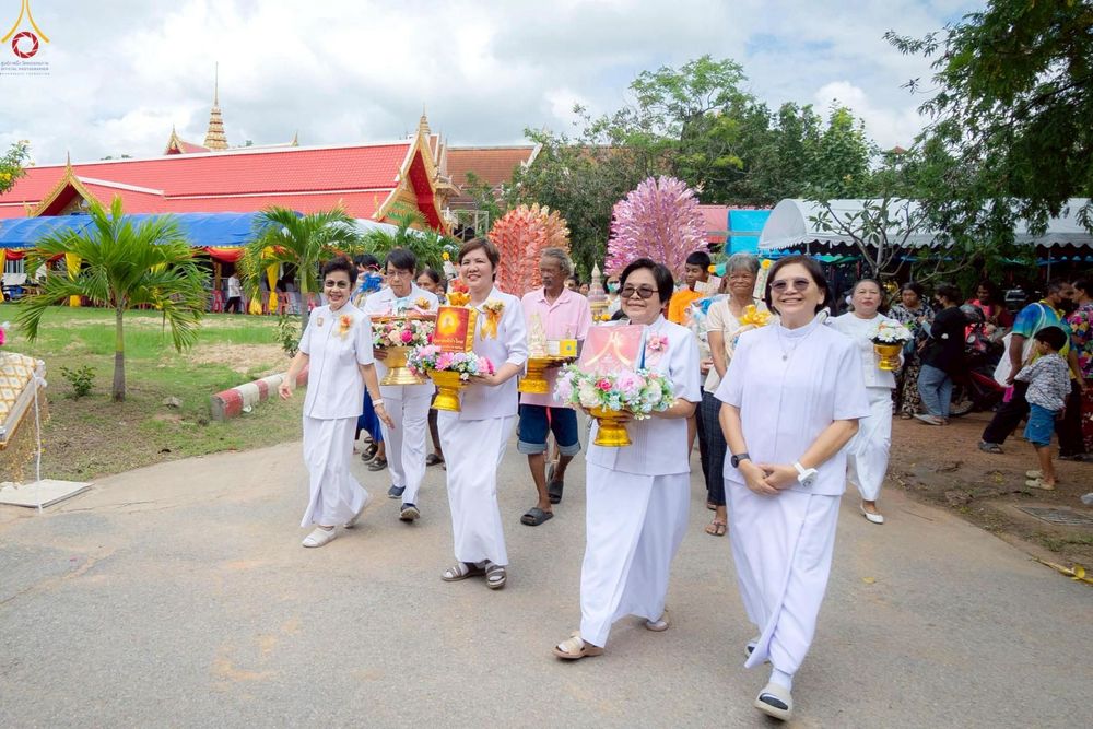 ภาพ No.256551:วันที่ 17 ตุลาคม พ.ศ. 2568 พิธีทอดกฐินสามัคคีทั่วไทย 30,000 วัด โดยคณะศิษยานุศิษย์ บูชาธรรม 81 ปี หลวงพ่อธัมมชโย หลวงพ่อธัมมชโย ณ วัดบ้านพระ จ.นครราชสีมา