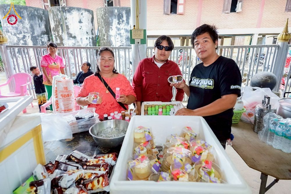 ภาพ No.275385:วันที่ 5 พฤศจิกายน พ.ศ. 2568 พิธีทอดกฐินสามัคคีทั่วไทย ณ วัดหนองสระแก ต.บึงกอก อ.บางระกำ จ.พิษณุโลก โดยคณะศิษยานุศิษย์ บูชาธรรม 81 ปี หลวงพ่อธัมมชโย