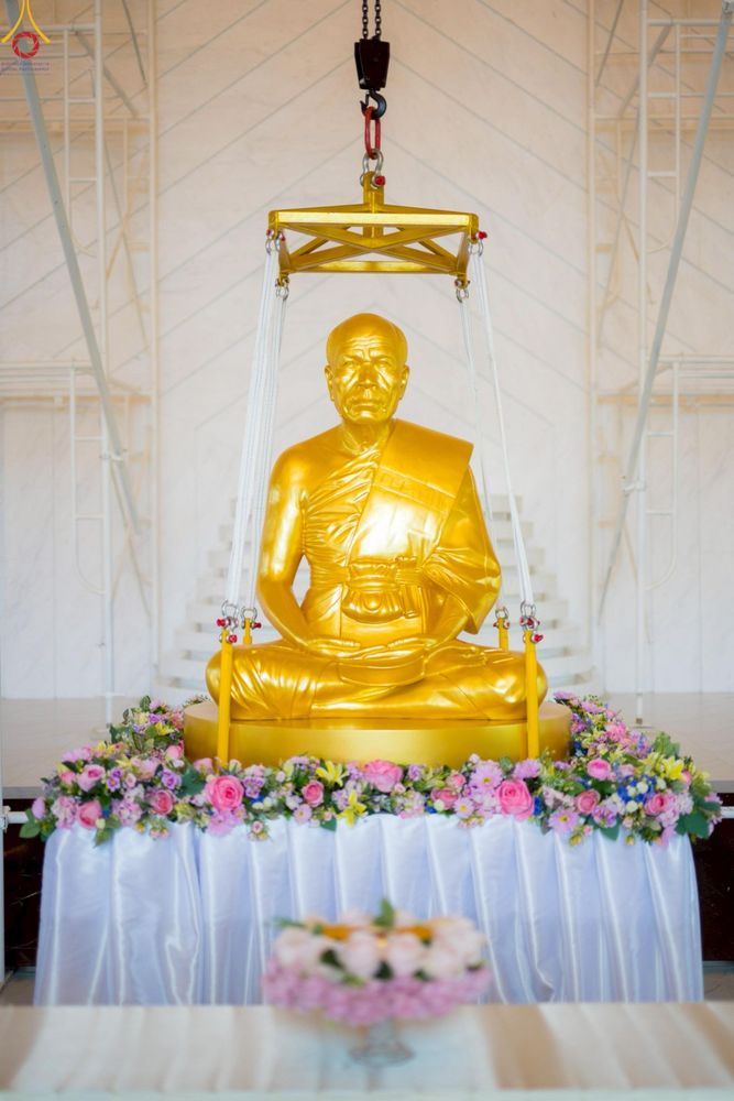 ภาพ No.249135:วันที่ 20 กันยายน พ.ศ. 2568 พิธีประดิษฐานรูปหล่อหลวงปู่วัดปากน้ำ ภาษีเจริญ ณ วิหารพระมงคลเทพมุนี (สด จนฺทสโร) ศูนย์ปฏิบัติธรรมภูเก็ต จ.ภูเก็ต