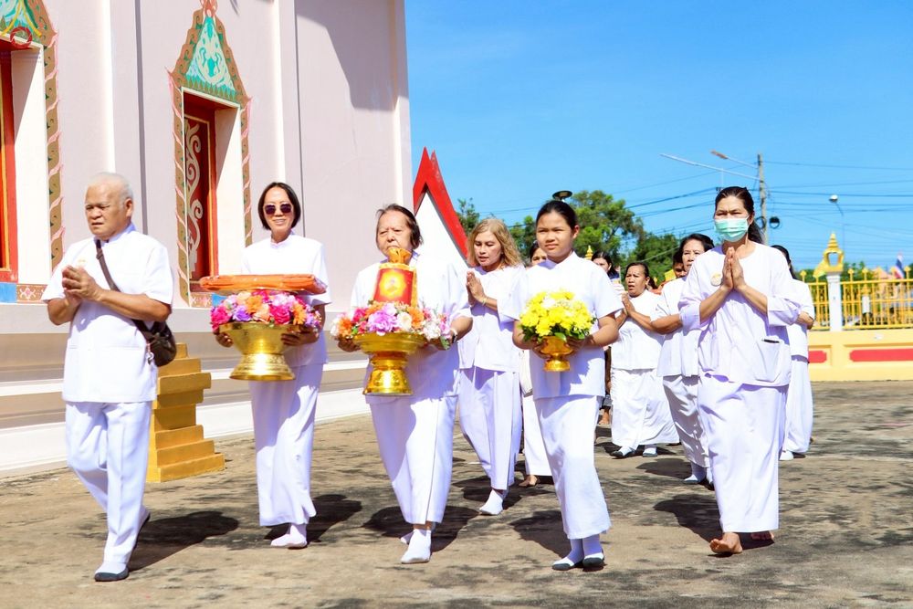 ภาพ No.259015:วันที่ 19 ตุลาคม พ.ศ. 2568 พิธีทอดกฐินสามัคคีทั่วไทย 30,000 วัด โดยคณะศิษยานุศิษย์ บูชาธรรม 81 ปี หลวงพ่อธัมมชโย ณ วัดสุคันธาราม อ.วังน้อย จ.พระนครศรีอยุธยา