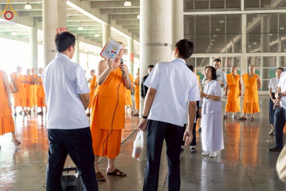 ภาพ No.214470:วันที่ 31 มีนาคม พ.ศ. 2568 ประชุมทีมงานการจัดถวายภัตตาหารพระ  เพื่องานวันถวายมหาสังฆทาน 40,000 กว่าวัด  วันคุ้มครองโลก ณ วัดพระธรรมกาย