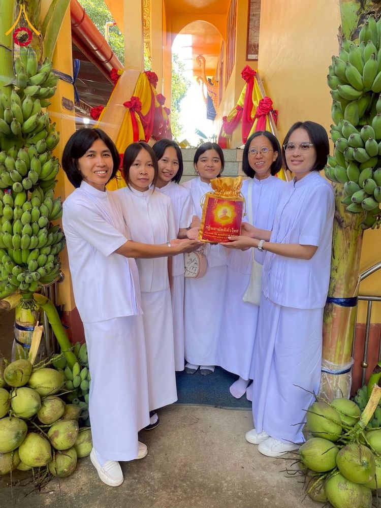 ภาพ No.274560:วันที่ 19 ตุลาคม พ.ศ. 2568 พิธีทอดกฐินสามัคคีทั่วไทย ณ วัดหว้าเอน จ.นครปฐม  โดยคณะศิษยานุศิษย์ บูชาธรรม 81 ปี หลวงพ่อธัมมชโย