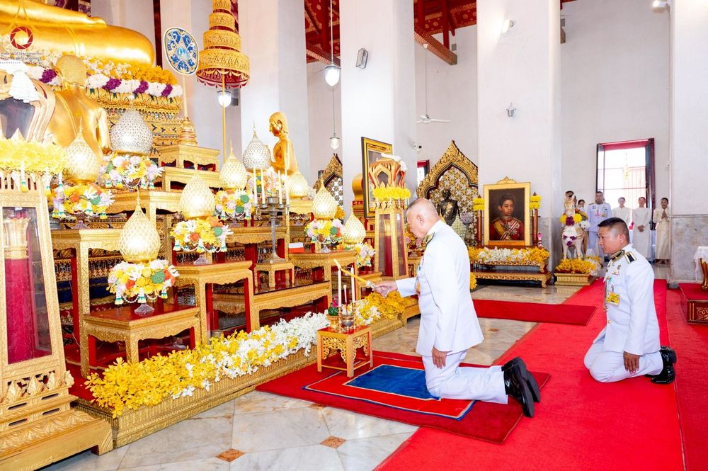 ภาพ No.214724:พิธีต้อนรับสัญญาบัตร พัดยศ พระราชวิเทศวชิรเวที (บัณฑิต วรปญฺโญ) เจ้าอาวาสวัดพระธรรมกายสกอตแลนด์ สหราชอาณาจักร ผู้ช่วยเจ้าอาวาสวัดพระธรรมกาย ณ อุโบสถพระไตรปิฏก วัดพระธรรมกาย