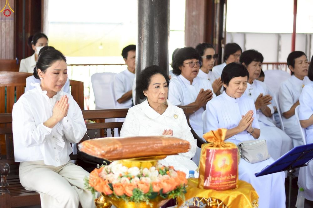 ภาพ No.252466:วันที่ 11 ตุลาคม พ.ศ. 2568 พิธีทอดกฐินสามัคคีทั่วไทย 30,000 วัด โดยคณะศิษยานุศิษย์ บูชาธรรม 81 ปี หลวงพ่อธัมมชโย ณ วัดบางวันทอง อ.บ้านแพ้ว จ.สมุทรสงคราม