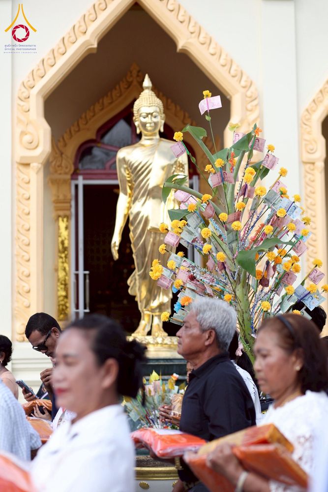 ภาพ No.274364:วันที่ 4 พฤศจิกายน พ.ศ. 2568 พิธีทอดกฐินสามัคคีทั่วไทย ณ วัดวังปลาสร้อย ต.ดอนคา อ.ท่าตะโก จ.นครสวรรค์ โดยคณะศิษยานุศิษย์ บูชาธรรม 81 ปี หลวงพ่อธัมมชโย