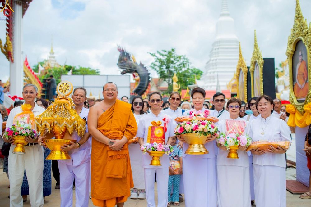 ภาพ No.271747:วันที่ 1 พฤศจิกายน พ.ศ. 2568 พิธีทอดกฐินสามัคคีทั่วไทย ณ วัดลาดทราย อ.วังน้อย จ.พระนครศรีอยุธยา โดยคณะศิษยานุศิษย์ บูชาธรรม 81 ปี หลวงพ่อธัมมชโย