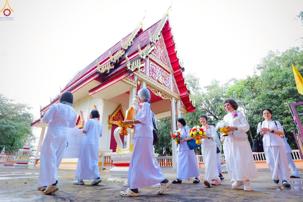 ภาพ No.272468:วันที่ 1 พฤศจิกายน พ.ศ. 2568 พิธีทอดกฐินสามัคคีทั่วไทย ณ วัดโคกสว่าง ต.สำพันตา อ.นาดี จ.ปราจีนบุรี โดยคณะศิษยานุศิษย์ บูชาธรรม 81 ปี หลวงพ่อธัมมชโย