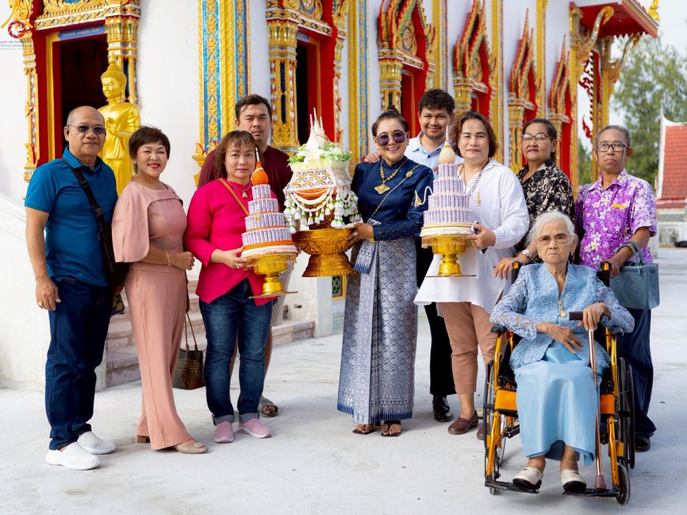 ภาพ No.258714:วันที่ 19 ตุลาคม พ.ศ. 2568 พิธีทอดกฐินสามัคคีทั่วไทย 30,000 วัด โดยคณะศิษยานุศิษย์ บูชาธรรม 81 ปี หลวงพ่อธัมมชโย ณ วัดบัวผัน แขวงท่าข้าม เขตบางขุนเทียน จ.กรุงเทพฯ