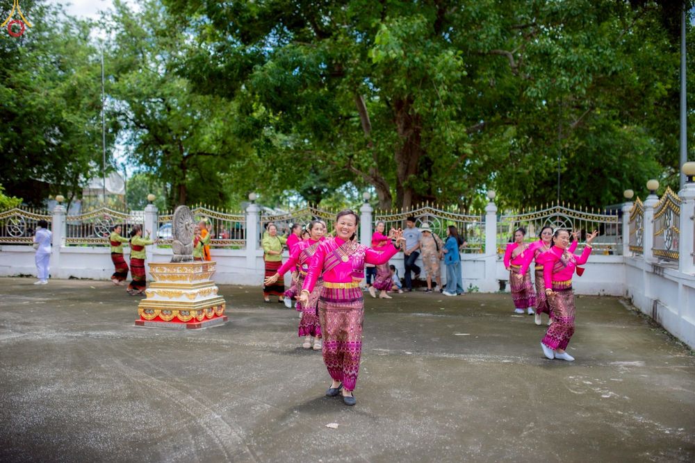 ภาพ No.251838:วันที่ 8 ตุลาคม พ.ศ. 2568 พิธีทอดกฐินสามัคคีทั่วไทย 30,000 วัด โดยคณะศิษยานุศิษย์ บูชาธรรม 81 ปี หลวงพ่อธัมมชโย ณ วัดโคกบำรุงราษฎร์ อ.ดำเนินสะดวก จ.ราชบุรี