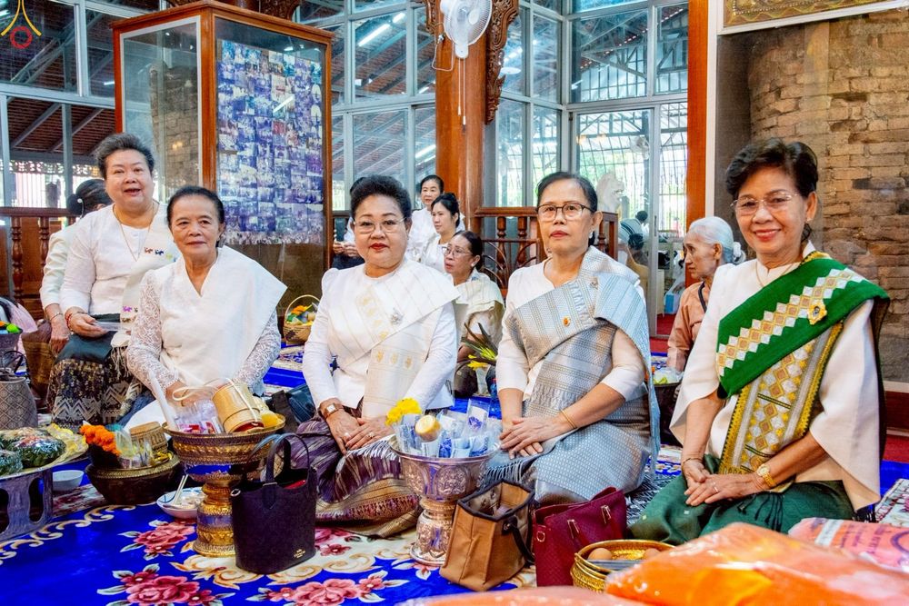 ภาพ No.271697:วันอาทิตย์ที่ 26 ตุลาคม พ.ศ. 2568 กฐินสมทบวัดต่างประเทศ โดยคณะศิษยานุศิษย์ บูชาธรรม 81 ปี  หลวงพ่อธัมมชโย ณ วัดสีอัมพอน นครเวียงจันทน์ สปป.ลาว