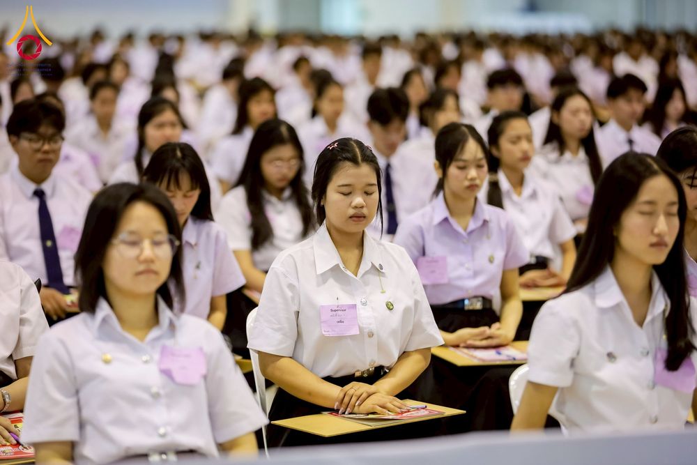 ภาพ No.273249:วันที่ 23 พฤศจิกายน พ.ศ. 2568 การสอบตอบปัญหาธรรมะ ทางก้าวหน้า "ระดับอุดมศึกษา" ณ ห้องแก้วสารพัดนึก 1 สภาธรรมกายสากล วัดพระธรรมกาย จ.ปทุมธานี