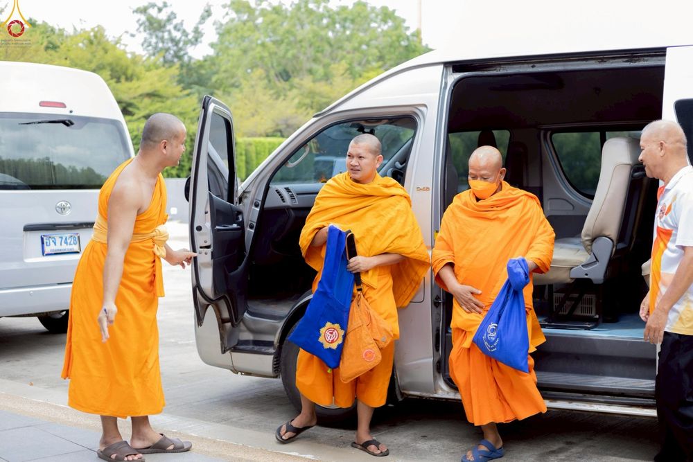 ภาพ No.243204:วันที่ 23-31 สิงหาคม พ.ศ. 2568 เจ้าหน้าที่ทุกสถานะ ทุ่มเทจัดงาน สัมมนารวมใจผู้นำบุญ เพื่องานกฐินสามัคคีทั่วไทย 30,000 วัด บูชาธรรม 81 ปี หลวงพ่อธัมมชโย