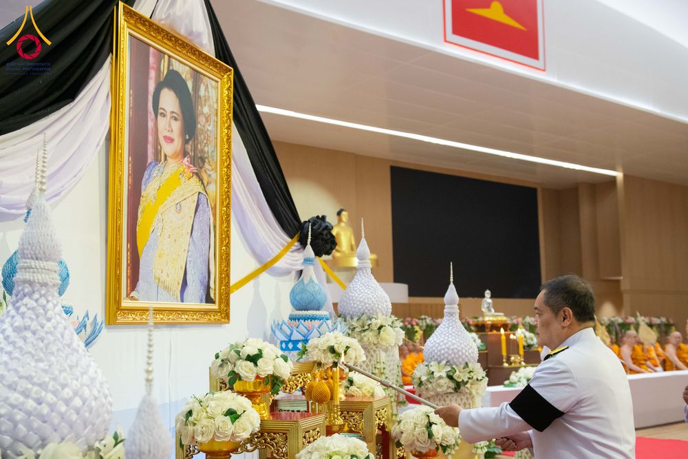 ภาพ No.306400:วันที่ 31 มกราคม พ.ศ. 2569  พิธีบำเพ็ญกุศล 100 วัน เพื่ออุทิศถวายแด่  สมเด็จพระนางเจ้าสิริกิติ์ พระบรมราชินีนาถ พระบรมราชชนนีพันปีหลวง ณ ห้องแก้วสารพัดนึก2 วัดพระธรรมกาย ปทุมธานี