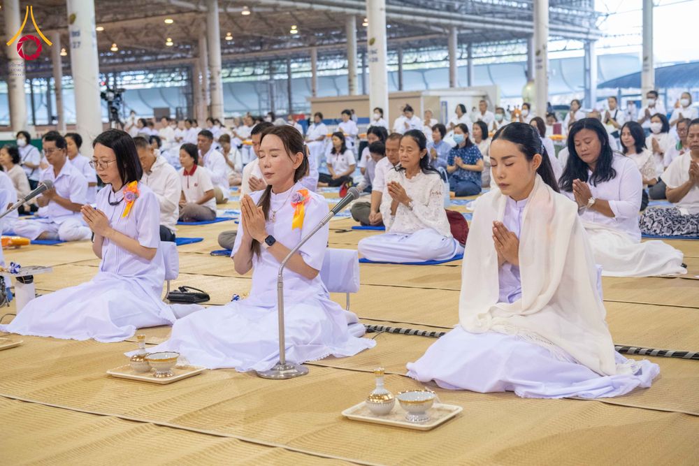 ภาพ No.306245:วันที่ 30 มกราคม พ.ศ. 2569 พิธีถวายภัตตาหารเป็นสังฆทาน แด่พระธรรมยาตรา ณ วัดพระธรรมกาย  จังหวัดปทุมธานี ในโครงการธรรมยาตรา กตัญญูบูชา มหาปูชนียาจารย์ พระมงคลเทพมุนี(สด จนฺทสโร) พระผู้ปราบมาร อนุสรณ์สถาน 7 แห่ง ปีที่ 14