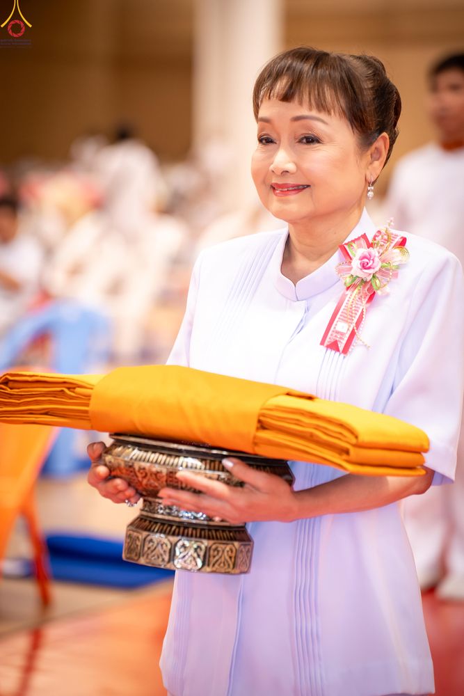 ภาพ No.343242:วันที่ 16 สิงหาคม พ.ศ.2569 พิธีมุทิตาสักการะพระราชาคณะ ณ ห้องแก้วสารพัดนึก 2 วัดพระธรรมกาย