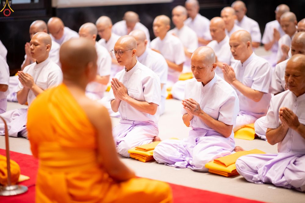 ภาพ No.335308:วันเสาร์ที่ 13 มิถุนายน พ.ศ.2569 พิธีขอบรรพชา , พิธีขอสรณคมน์และศีล , พิธีถวายบาตร , พิธีอุปสมบท โครงการอุปสมบทหมู่ผู้บริหาร รุ่นที่ 16 , โครงการอุปสมบทหมู่ธรรมทายาท  ระดับอุดมศึกษา รุ่นที่ 53 (ภาคฤดูฝน) ณ โบสถ์พระไตรปิฏก วัดพระธรรมกาย