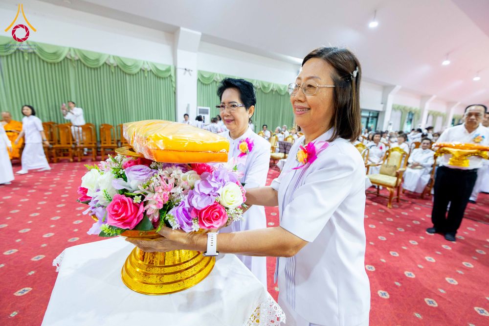 ภาพ No.298668:วันที่ 20 มกราคม พ.ศ. 2569 พิธีทอดผ้าป่าทำนุบำรุงศาสนสถาน ณ วัดไร่ขิง อ.สามพราน จ.นครปฐม ในโครงการธรรมยาตรา กตัญญูบูชา มหาปูชนียาจารย์ พระมงคลเทพมุนี(สด จนฺทสโร) พระผู้ปราบมาร อนุสรณ์สถาน 7 แห่ง ปีที่ 14