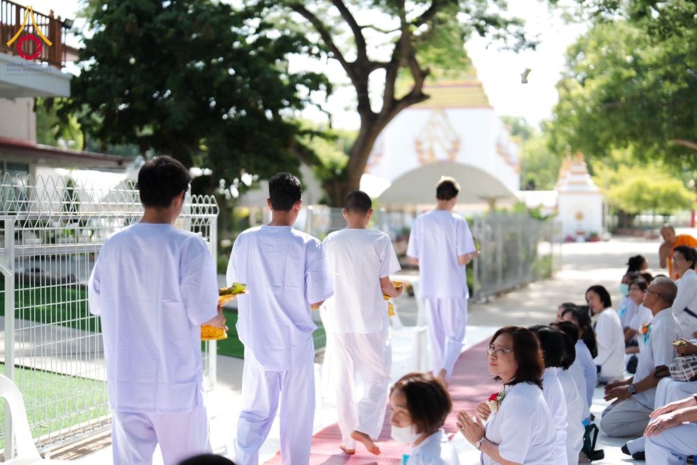 ภาพ No.341209:วันอาทิตย์ที่ 26 กรกฎาคม พ.ศ. 2569 ​โครงการอุปสมบทหมู่บูชาธรรมมหาปูชนียาจารย์ รุ่นที่ ๑ วัดกลางธนรินทร์ ต.บ้านแป้ง อ.พรหมบุรี จ.สิงห์บุรี