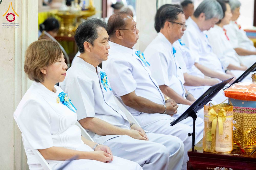 ภาพ No.298895:วันที่ 16 มกราคม พ.ศ. 2569 พิธีทอดผ้าป่าทำนุบำรุงศาสนสถาน ณ วัดอัมพวัน ต.บางม่วง อ.บางใหญ่ จ.นนทบุรี ในโครงการธรรมยาตรา กตัญญูบูชา มหาปูชนียาจารย์ พระมงคลเทพมุนี(สด จนฺทสโร) พระผู้ปราบมาร อนุสรณ์สถาน 7 แห่ง ปีที่ 14