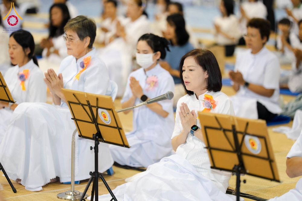 ภาพ No.306207:วันที่ 30 มกราคม พ.ศ. 2569 พิธีถวายภัตตาหารเป็นสังฆทาน แด่พระธรรมยาตรา ณ วัดพระธรรมกาย  จังหวัดปทุมธานี ในโครงการธรรมยาตรา กตัญญูบูชา มหาปูชนียาจารย์ พระมงคลเทพมุนี(สด จนฺทสโร) พระผู้ปราบมาร อนุสรณ์สถาน 7 แห่ง ปีที่ 14