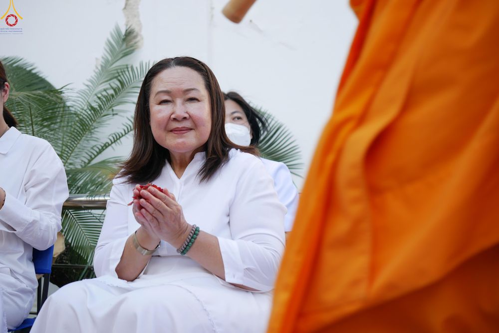 ภาพ No.295336:วันที่ 16 มกราคม พ.ศ. 2569 พิธีต้อนรับพระธรรมยาตรา อนุสรณ์สถานลำดับที่ 4 (ภาพชุดที่ 2) สถานที่เกิดด้วยกายธรรม ณ วัดโบสถ์บน ต.บางคูเวียง จ.นนทบุรี ในโครงการธรรมยาตรา กตัญญูบูชา มหาปูชนียาจารย์ พระมงคลเทพมุนี(สด จนฺทสโร) พระผู้ปราบมาร อนุสรณ์สถาน 7 แห่ง ปี