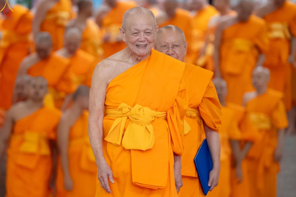 ภาพ No.342090:วันพฤหัสบดีที่ 30 กรกฎาคม พ.ศ.2569 วันเข้าพรรษา วัดพระธรรมกาย