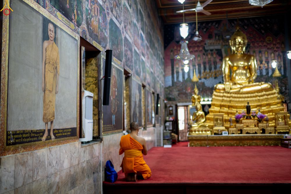 ภาพ No.300104:วันที่ 22 มกราคม พ.ศ.2569 พระธรรมยาตราปฏิบัติธรรม และถ่ายภาพหมู่ประวัติศาสตร์ ณ อาคารธรรมยาตรา กตัญญูบูชามหาปูชนียาจารย์  ตรงข้ามวัดปากน้ำภาษีเจริญ จ.กรุงเทพมหานคร ในโครงการธรรมยาตรา กตัญญูบูชา มหาปูชนียาจารย์ พระมงคลเทพมุนี(สด จนฺทสโร) พระผู้ปราบมาร อนุ