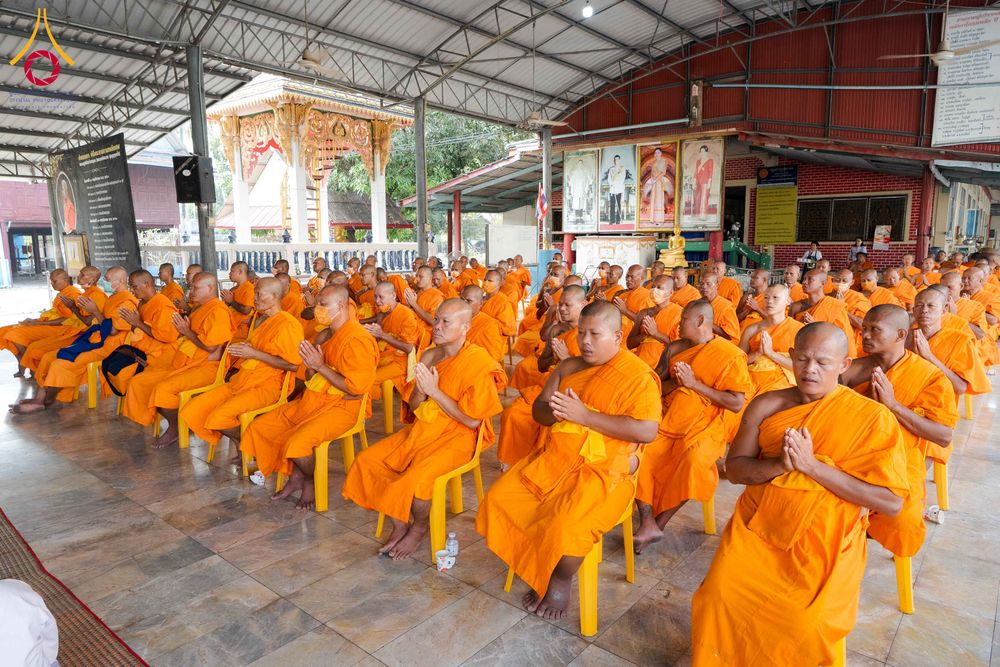 ภาพ No.299040:วันที่ 20 มกราคม พ.ศ. 2569 พิธีทอดผ้าป่าทำนุบำรุงศาสนสถาน ณ วัดใหม่นพรัตน์ ต.เนินพระปรางค์ อ.สองพี่น้อง จ.สุพรรณบุรี ในโครงการธรรมยาตรา กตัญญูบูชา มหาปูชนียาจารย์ พระมงคลเทพมุนี(สด จนฺทสโร) พระผู้ปราบมาร อนุสรณ์สถาน 7 แห่ง ปีที่ 14