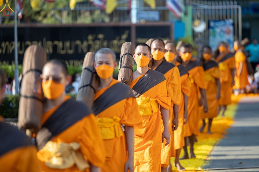 ภาพ No.72351:พิธีต้อนรับพระธรรมยาตรา ในโครงการธรรมยาตรากตัญญูบูชา มหาปูชนียาจารย์ พระมงคลเทพมุนี(สด จนฺทสโร) พระผู้ปราบมาร อนุสรณ์สถาน 7 แห่ง ปีที่ 11 วันที่ 18 มกราคม พ.ศ. 2566 ณ อนุสรณ์สถานลำดับที่ 4 สถานที่เกิดด้วยกายธรรม วัดโบสถ์ (บน) บางคูเวียง อ.บางกรวย จ.นนทบุ